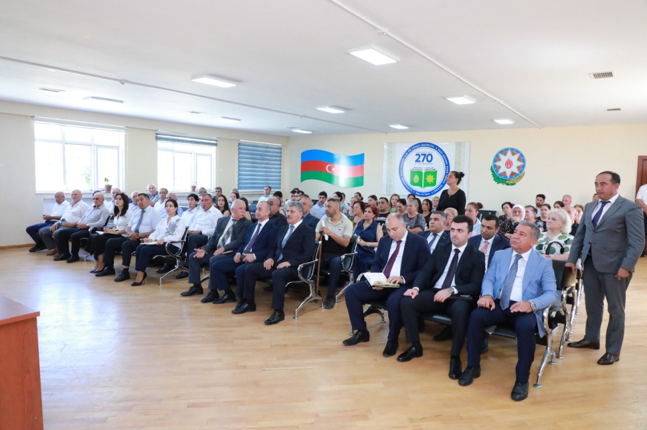 Adil Əliyevin səyyar görüşləri davam edir - FOTOLAR